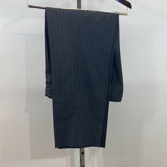 Hickey Freeman Madison Suit NWT - Picture 5 of 7